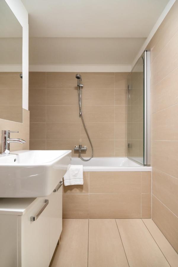 Quiet And Cozy Apartment Next To Mariahilfer Strasse And Naschmarkt With Ac, Minimum 30 Nights Vídeň Exteriér fotografie