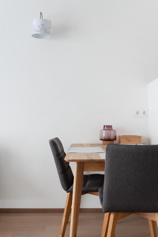 Quiet And Cozy Apartment Next To Mariahilfer Strasse And Naschmarkt With Ac, Minimum 30 Nights Vídeň Exteriér fotografie