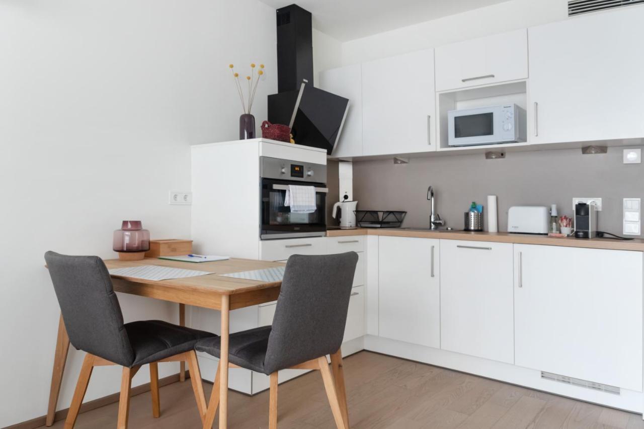 Quiet And Cozy Apartment Next To Mariahilfer Strasse And Naschmarkt With Ac, Minimum 30 Nights Vídeň Exteriér fotografie
